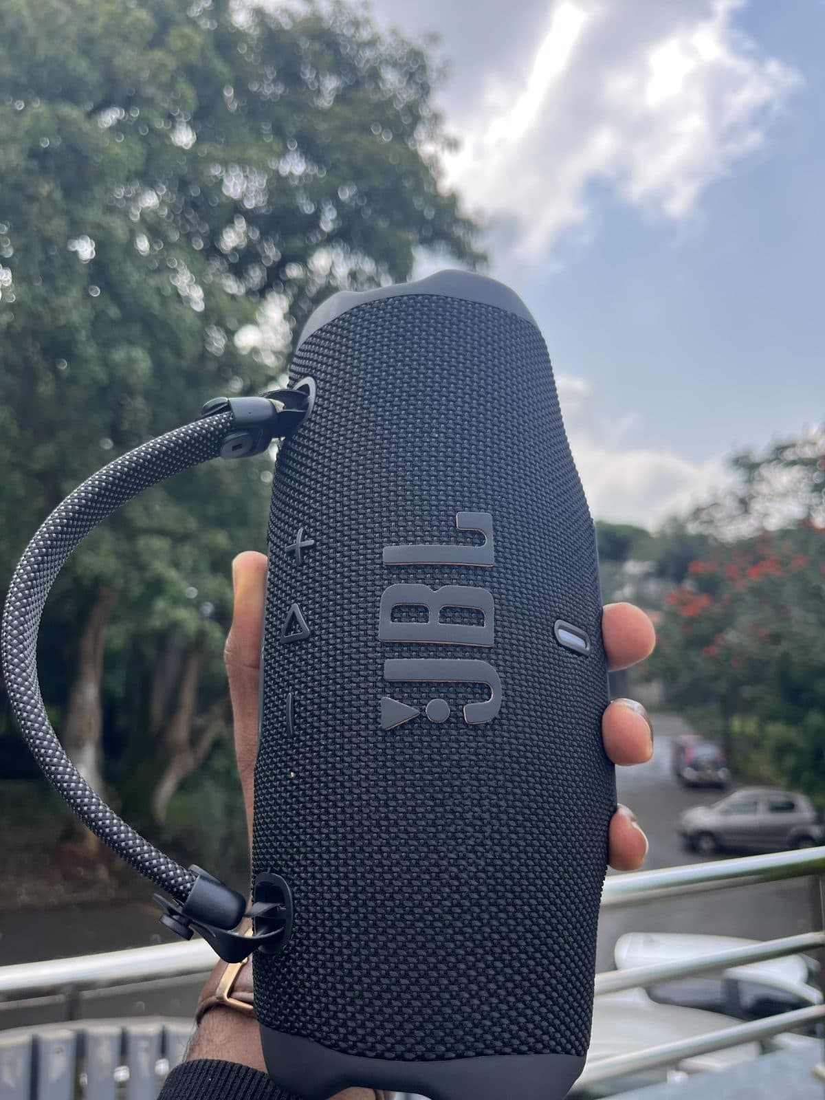 JBL Charge 6 portable speaker